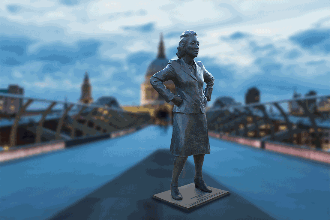 Statue-Mockup1
